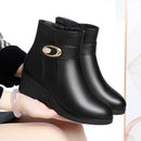 Bota Feminina Carpem Couro Legítimo/Promoção de Outono